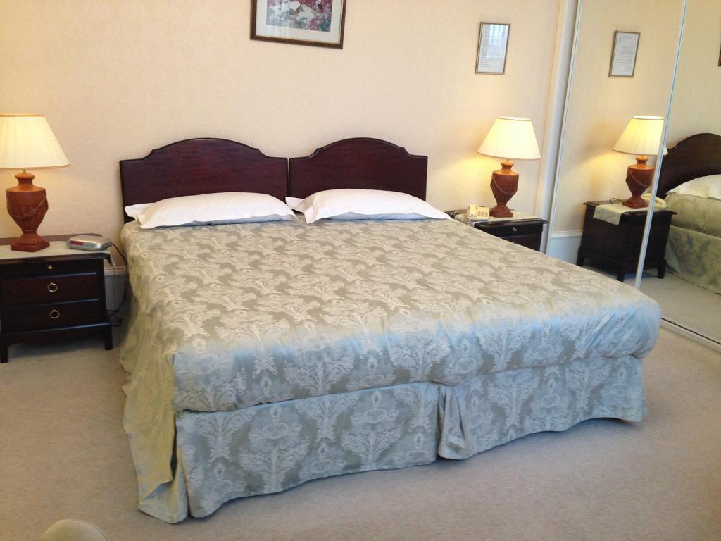 Davaar House Hotel Dunfermline Zimmer foto